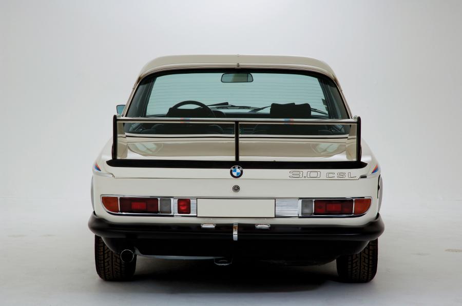  BMW 3.0 CSL Batmobile 1974 года  (фото 4 из 17)